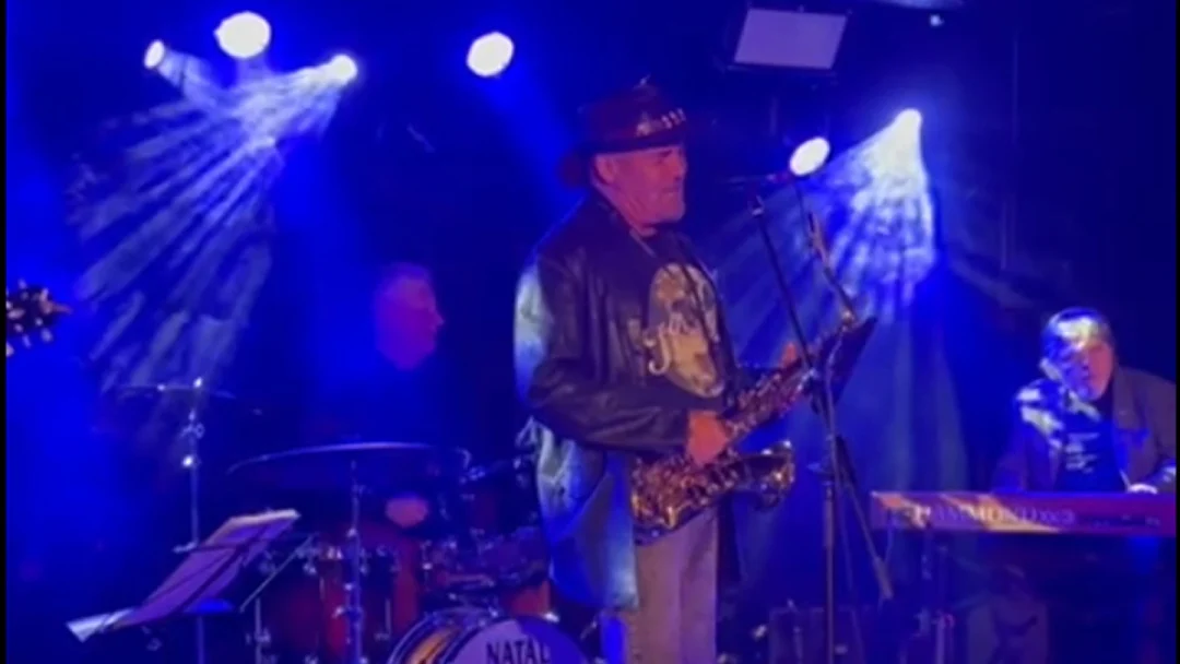 Billy_neal_beczka (1)